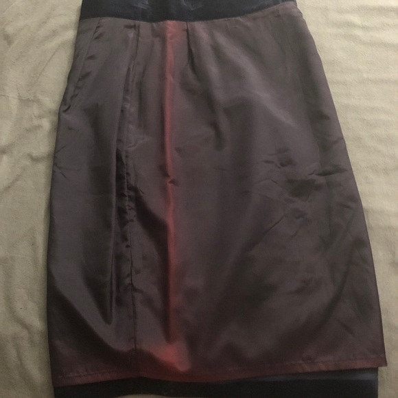 Danier Suede Leather Pencil Skirt, BLUE, Size M/10, Back Vent, Gun Metal Snaps - Picture 11 of 11